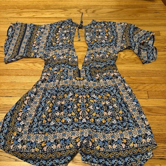 Lulus Flora Aura Floral Romper Blue Boho V Neck Flowy - Picture 1 of 4